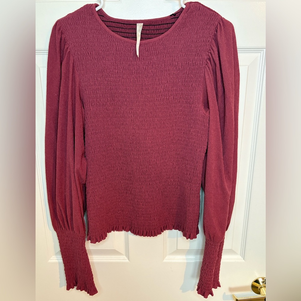 Anthropologie Smocked Long Sleeve Top - Deep Red Size Large ❤️🤗